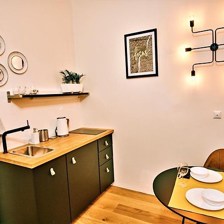 Camo Boutique Apartments Prague Exterior photo